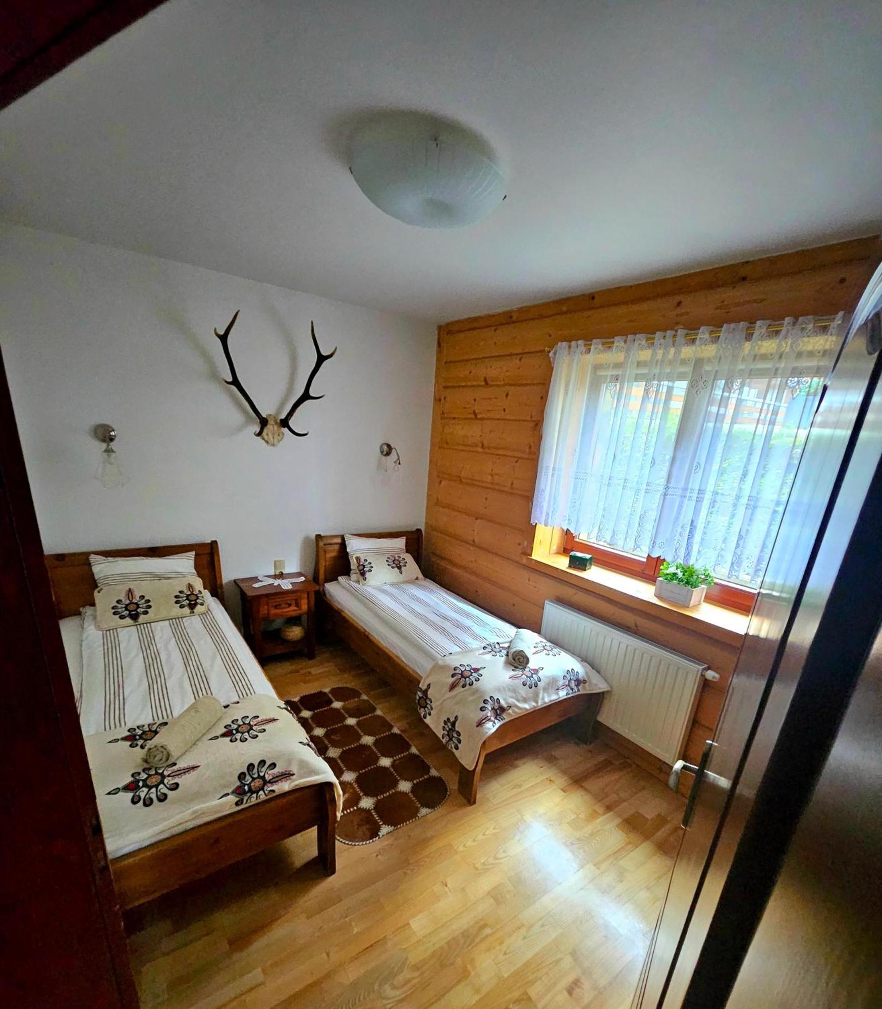 Apartament Z Widokiem Na Gory - Split Ac, Private Terrace, Private Parking Koscielisko Bagian luar foto